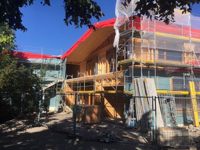 Der Neubau auf dem Weg zur Fertigstellung