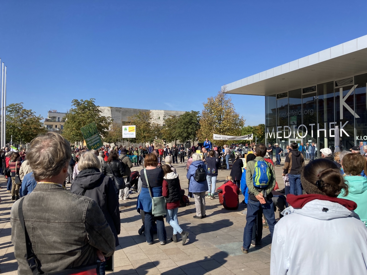 demoRieselfeld2021 10 fotos BIZ Platz