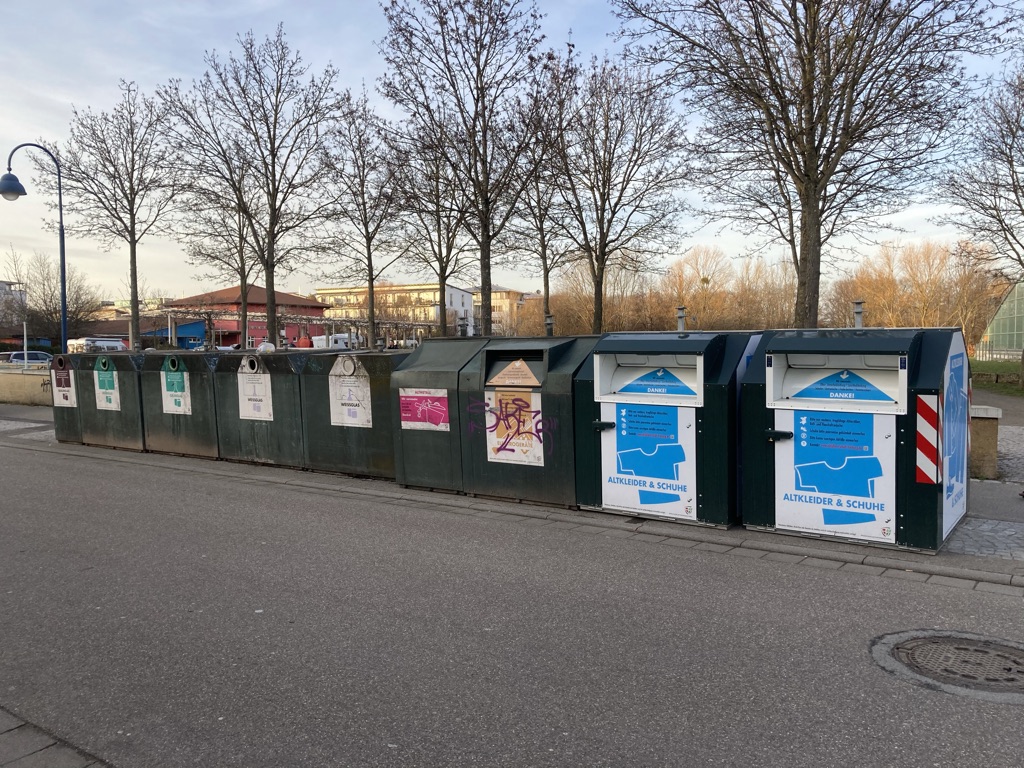 Altglascontainer Position2 ASF Rieselfeld