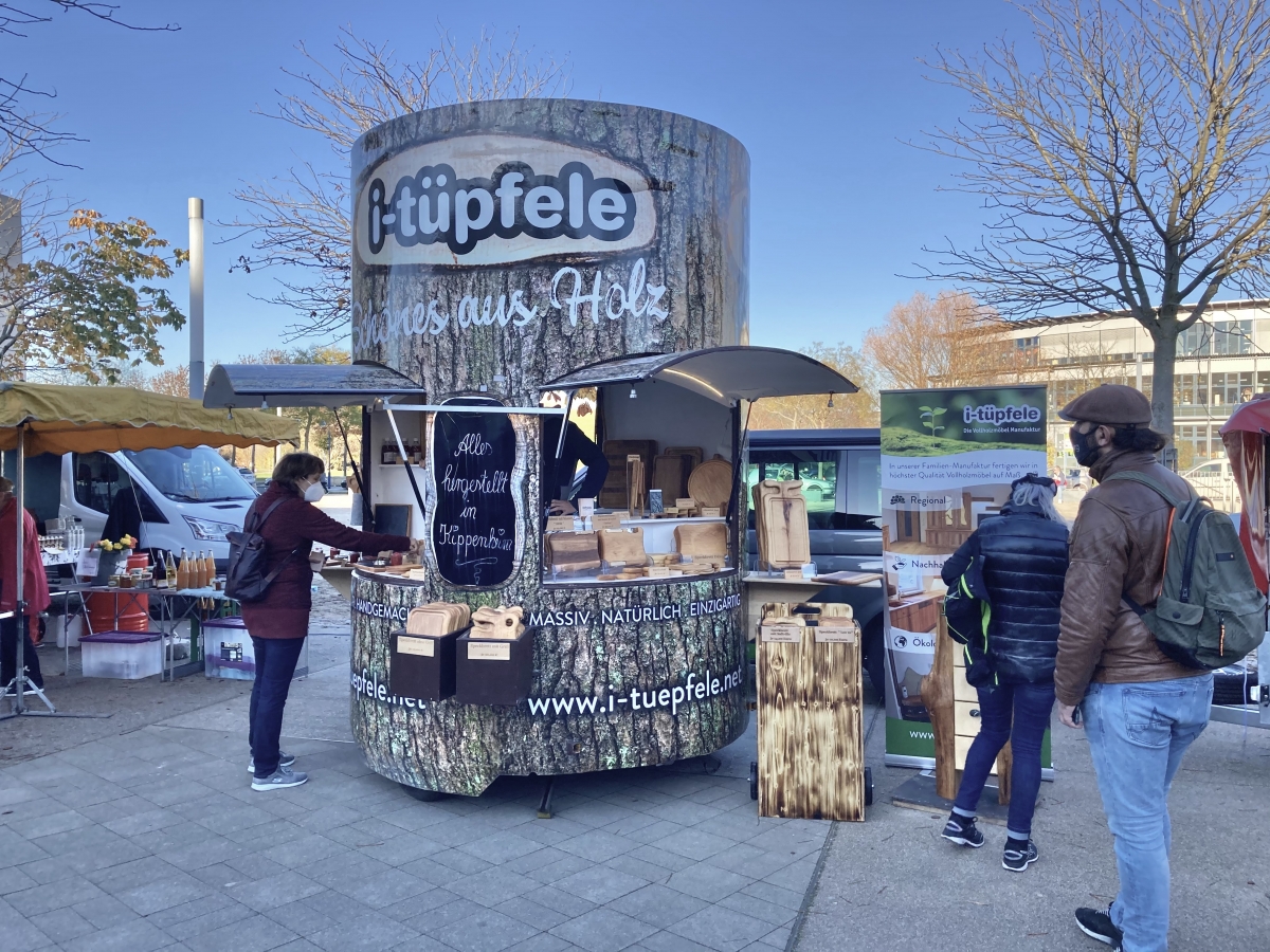 i tuepfele wochenmarkt rieselfeld