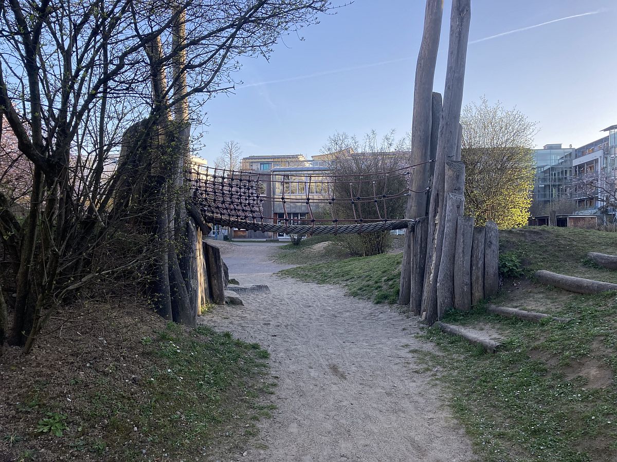 Drachenspielplatz Rieselfeld BIZ 101200